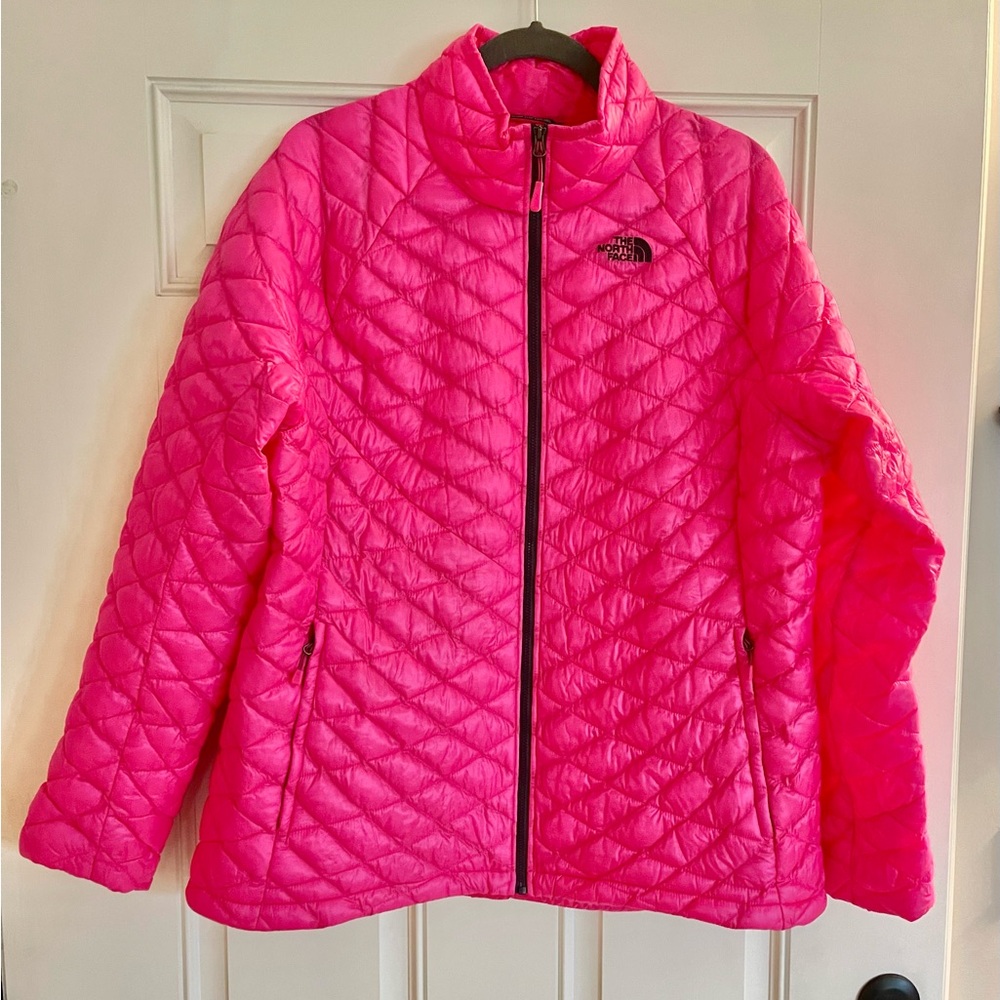 The North Face Fuchsia Thermoball Jacket, size XXL